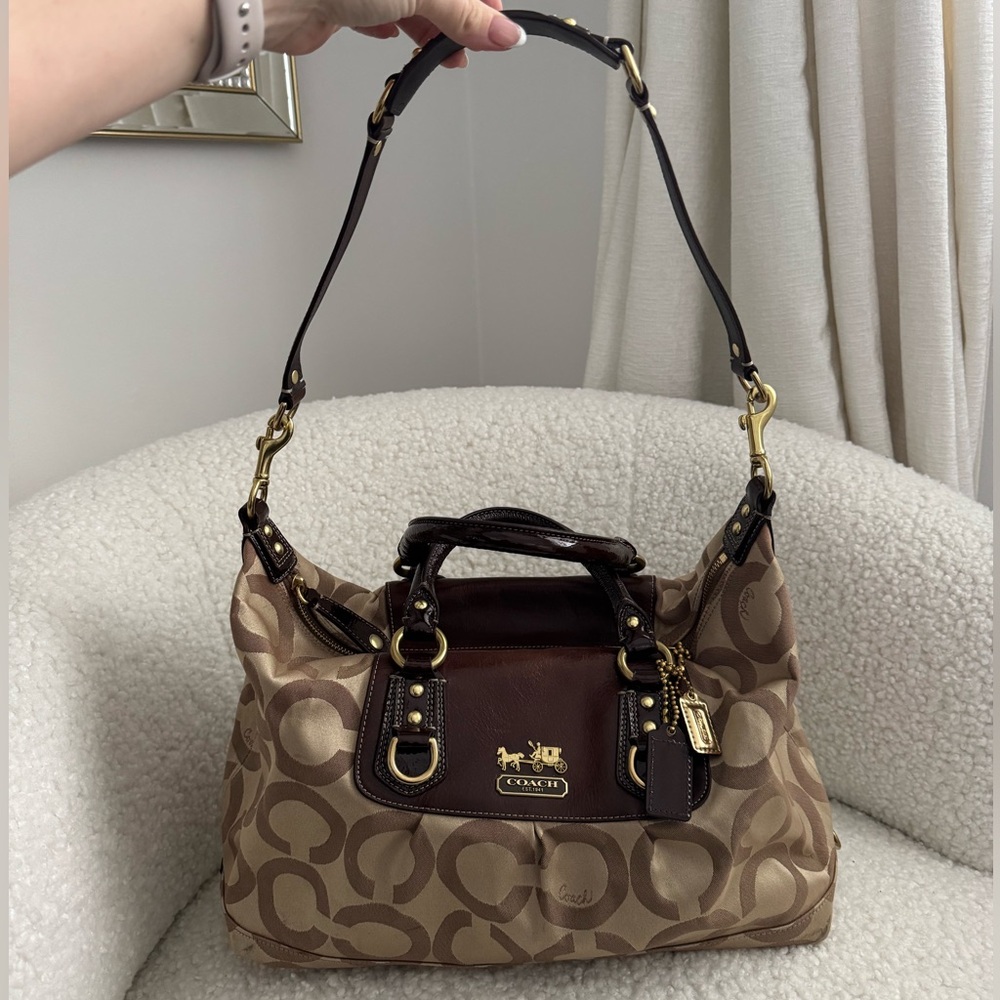 Coach Handbag - Picture 6 of 11